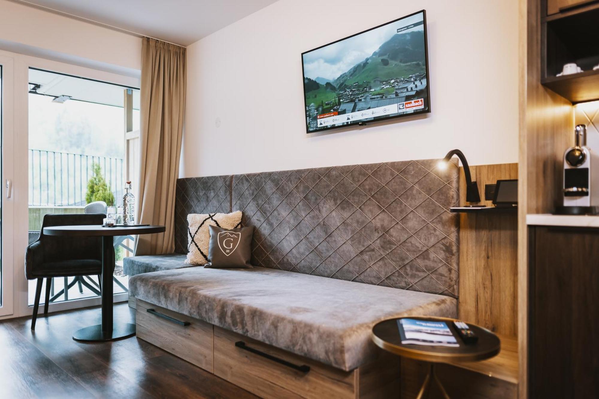 Glemm By Avenida Superior Hotel & Residences Saalbach-Hinterglemm Habitación foto